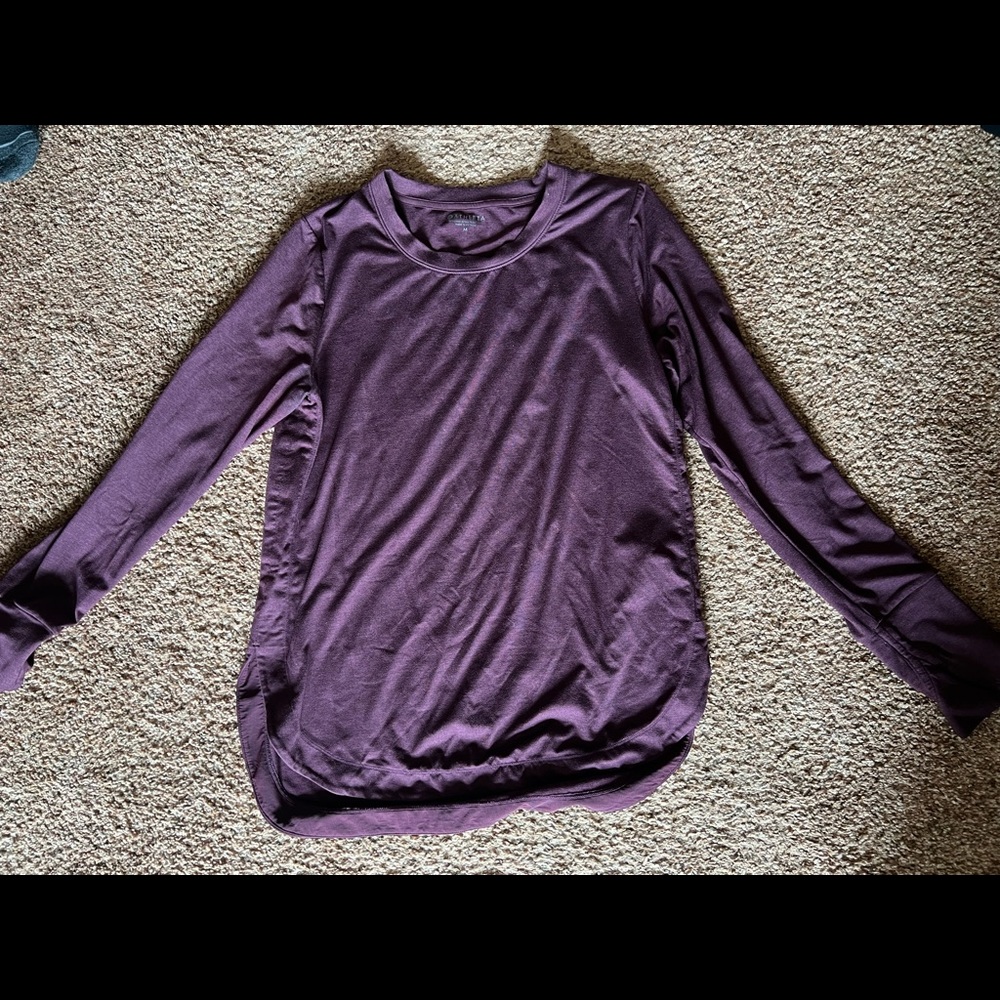 Athleta long sleeve top